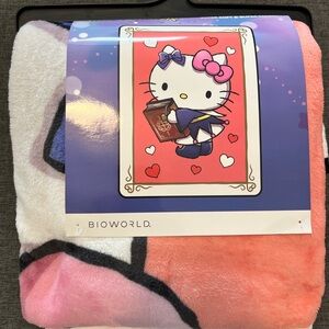 Hello Kitty and Friends Plush Throw - Purple and Yellow